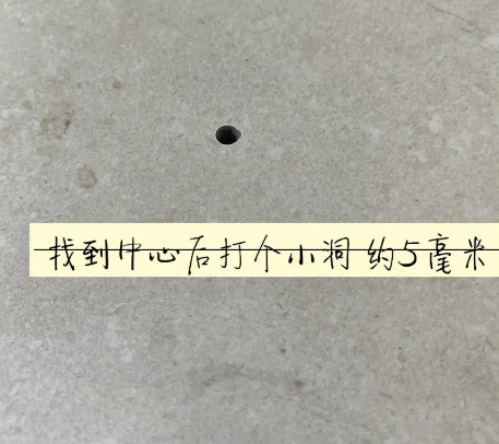 邱县瓷砖空鼓维修公司专业解答在瓷砖铺贴过程中，如果砂料搅拌不均匀，将会带来以下问题
